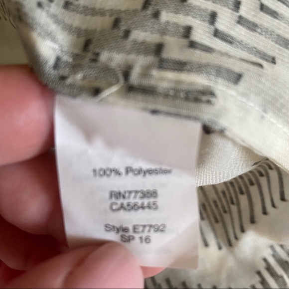 J. Crew Cream and black chevron pattern - Picture 4 of 5